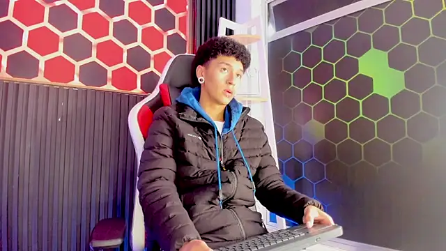 David Banks  online show from 04/04/26, 12:24