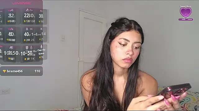 amynovaaa online show from 03/10/26, 05:18