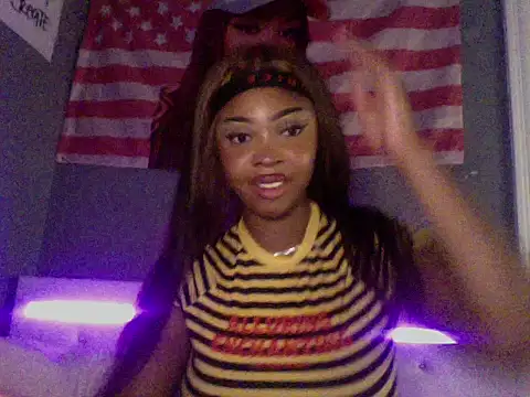LuckyTonightx online show from 06/12/26, 08:02