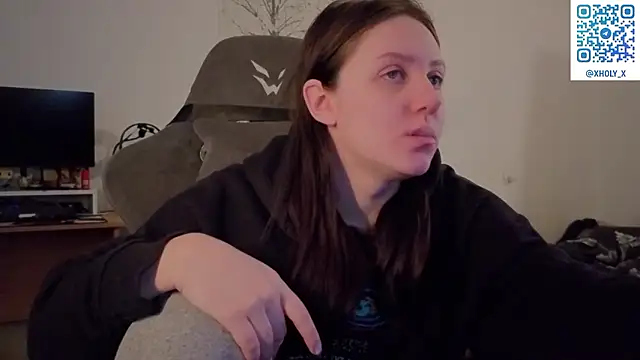 Snapshot of Holy_Kveta chatting on 02/06/26, 02:49 Holy Kveta online show from 02/06/26, 02:49