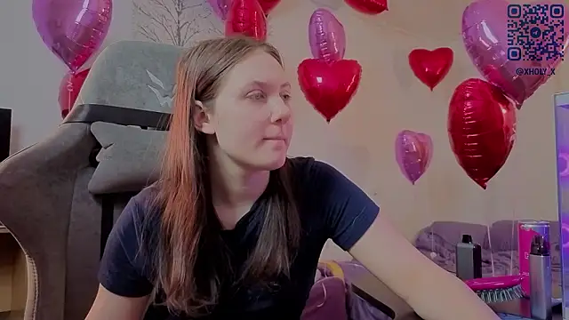 Snapshot of Holy_Kveta chatting on 02/13/26, 02:51 Holy Kveta online show from 02/13/26, 02:51