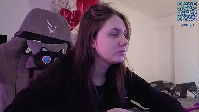 Snapshot of Holy_Kveta chatting on 02/25/26, 03:27 Holy Kveta online show from 02/25/26, 03:27