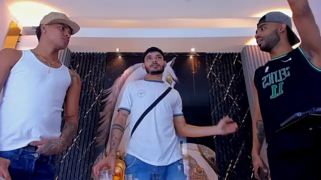 Snapshot of the_knights_of_the_night chatting on 02/06/26, 05:12 the knights of the night online show from 02/06/26, 05:12