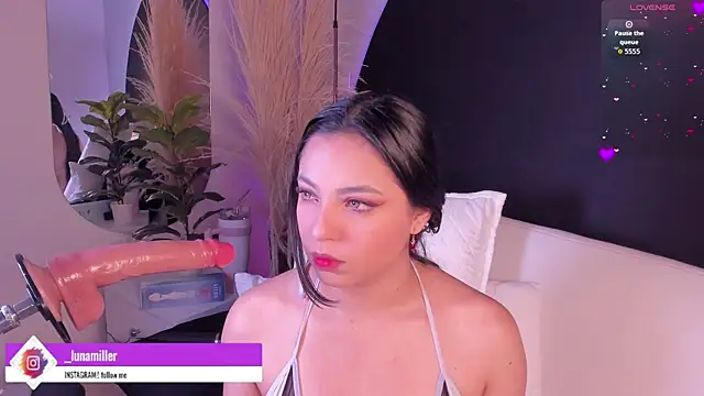 Snapshot of lunamiller_01 chatting on 07/07/26, 12:09 lunamiller 01 online show from 07/07/26, 12:09