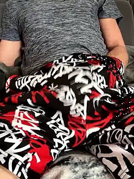 Snapshot of Netflixundcock chatting on 02/18/26, 01:51 Netflixundcock online show from 02/18/26, 01:51