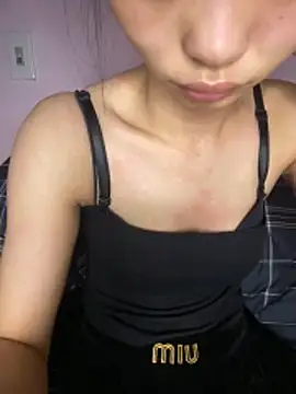 Snapshot of siting00 chatting on 02/13/26, 03:52 siting00 online show from 02/13/26, 03:52