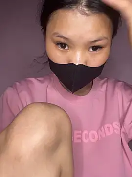 siting00 online show from 05/02/26, 03:39