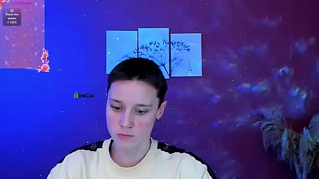 Snapshot of emi_fade chatting on 02/10/26, 01:37 emi fade online show from 02/10/26, 01:37