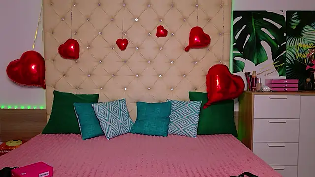 AwaMax online show from 02/19/26, 05:58