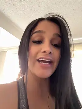 Snapshot of Samantha_Mont chatting on 07/10/26, 06:10 Samantha Mont online show from 07/10/26, 06:10