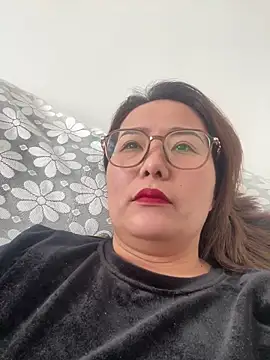 Snapshot of Youyou_12 chatting on 02/07/26, 02:59 Youyou 12 online show from 02/07/26, 02:59