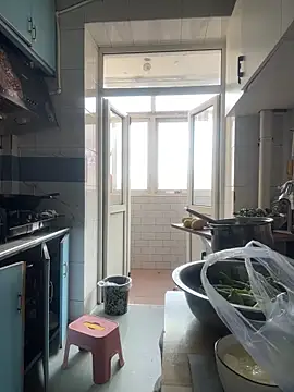 Youyou 12 online show from 03/05/26, 01:01