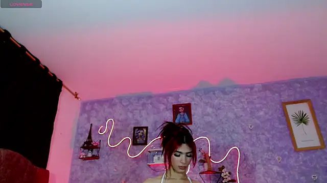 Everlin  Hot  online show from 03/17/26, 02:27