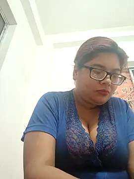 Elie Hallway online show from 03/25/26, 12:38