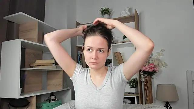 MalvinaTrafford online show from 02/09/26, 08:24