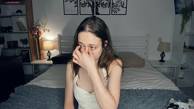 MalvinaTrafford online show from 02/21/26, 08:43