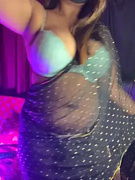 queen-panda online show from 04/19/26, 06:10