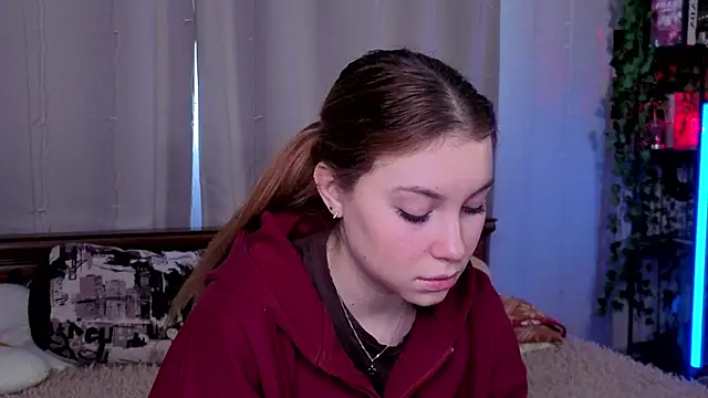 Snapshot of JadwigaTagliavia chatting on 02/06/26, 10:07 JadwigaTagliavia online show from 02/06/26, 10:07