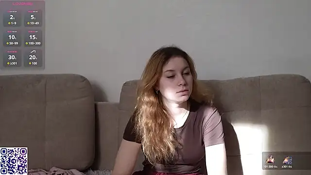 JadwigaTagliavia online show from 03/06/26, 09:06