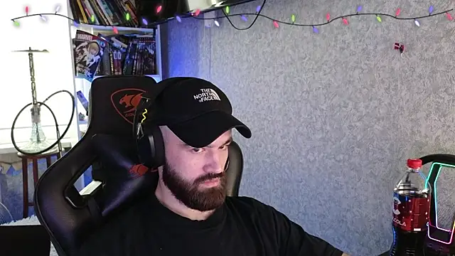 Snapshot of _Mostly_ chatting on 02/16/26, 07:48 Mostly online show from 02/16/26, 07:48