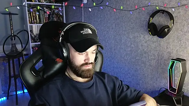 Snapshot of _Mostly_ chatting on 02/26/26, 04:44 Mostly online show from 02/26/26, 04:44