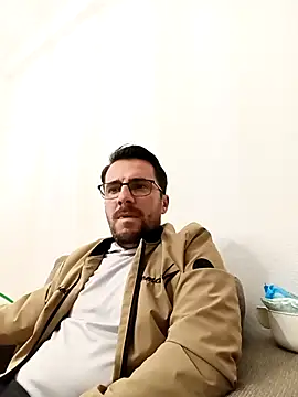 Snapshot of NatanCasad0 chatting on 02/07/26, 12:14 NatanCasad0 online show from 02/07/26, 12:14