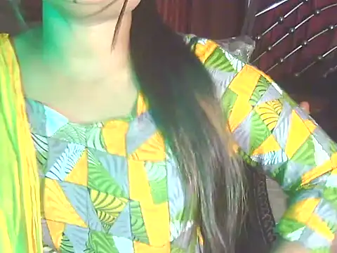 Nusrat Faria online show from 05/17/26, 05:53