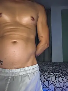 logan-31 online show from 02/19/26, 03:57