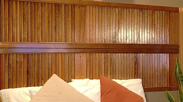 Snapshot of EmmaRouses chatting on 02/27/26, 11:21 EmmaRouses online show from 02/27/26, 11:21