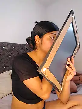 Snapshot of Roxan_King chatting on 02/11/26, 04:56 Roxan King online show from 02/11/26, 04:56