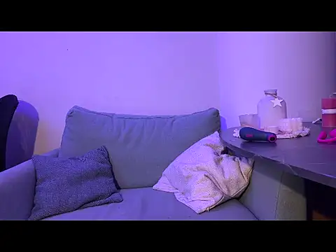 Snapshot of xBadRed chatting on 02/12/26, 08:15 xBadRed online show from 02/12/26, 08:15