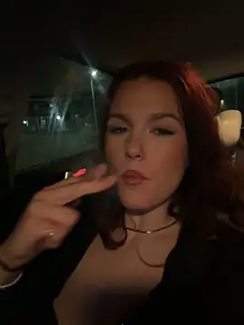 Snapshot of xBadRed chatting on 02/22/26, 09:13 xBadRed online show from 02/22/26, 09:13