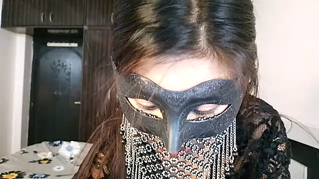 Alina Teen online show from 05/25/26, 08:20