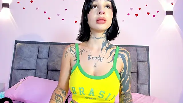 Snapshot of ROMA_STANLEY chatting on 04/10/26, 06:12 ROMA STANLEY online show from 04/10/26, 06:12