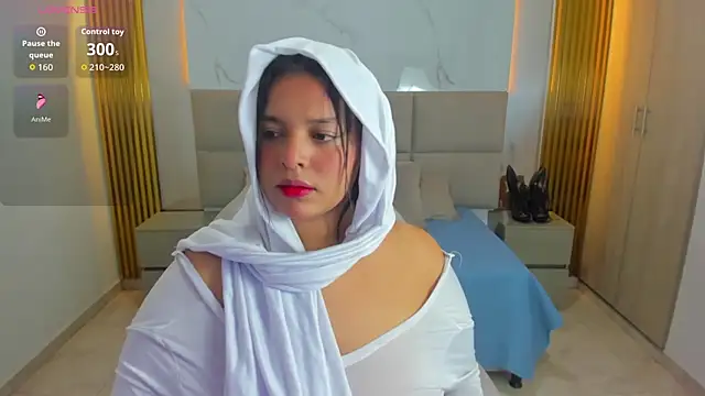 Nasira sultan online show from 02/11/26, 02:49