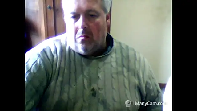 Snapshot of swichcassanesi chatting on 02/14/26, 01:30 swichcassanesi online show from 02/14/26, 01:30