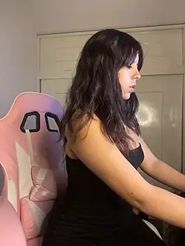 SoftDoll- online show from 04/07/26, 03:40