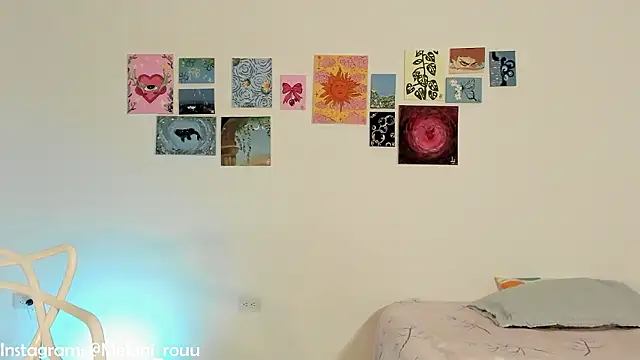 melrousses  online show from 02/13/26, 04:41