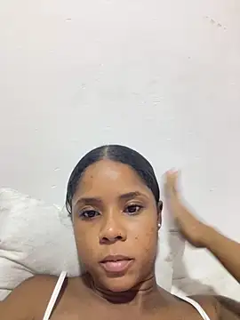 Snapshot of LIA_PARKERR chatting on 02/07/26, 02:32 LIA PARKERR online show from 02/07/26, 02:32