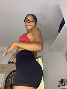 LIA PARKERR online show from 03/12/26, 01:34