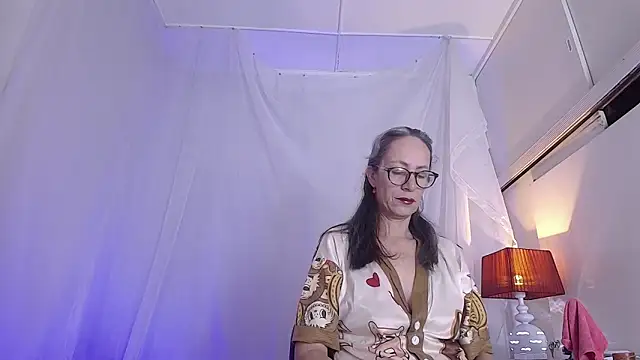 laurasofia45 online show from 03/22/26, 03:15