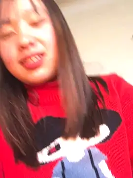 Snapshot of honeyyy110 chatting on 02/03/26, 05:16 honeyyy110 online show from 02/03/26, 05:16