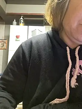 Snapshot of tuhardsexy chatting on 07/28/26, 12:48 tuhardsexy online show from 07/28/26, 12:48