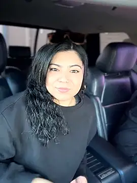 Snapshot of KittyTatts chatting on 02/05/26, 10:36 KittyTatts online show from 02/05/26, 10:36