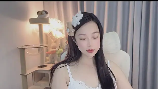 Yumi yuni online show from 05/11/26, 02:45