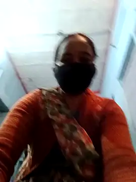 Snapshot of Raamdevi158 chatting on 02/11/26, 04:12 Raamdevi158 online show from 02/11/26, 04:12