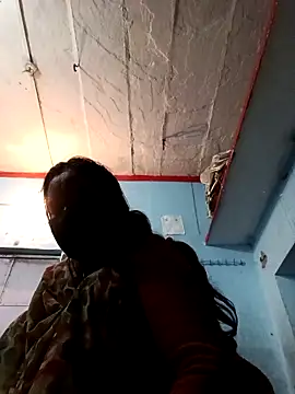 Snapshot of Raamdevi158 chatting on 02/13/26, 04:19 Raamdevi158 online show from 02/13/26, 04:19