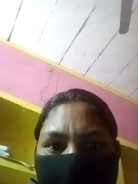 Snapshot of Raamdevi158 chatting on 02/26/26, 03:00 Raamdevi158 online show from 02/26/26, 03:00