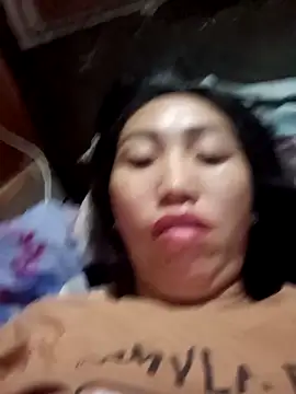 hot-luna- online show from 02/25/26, 11:47