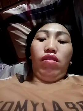 hot-luna- online show from 02/26/26, 11:59